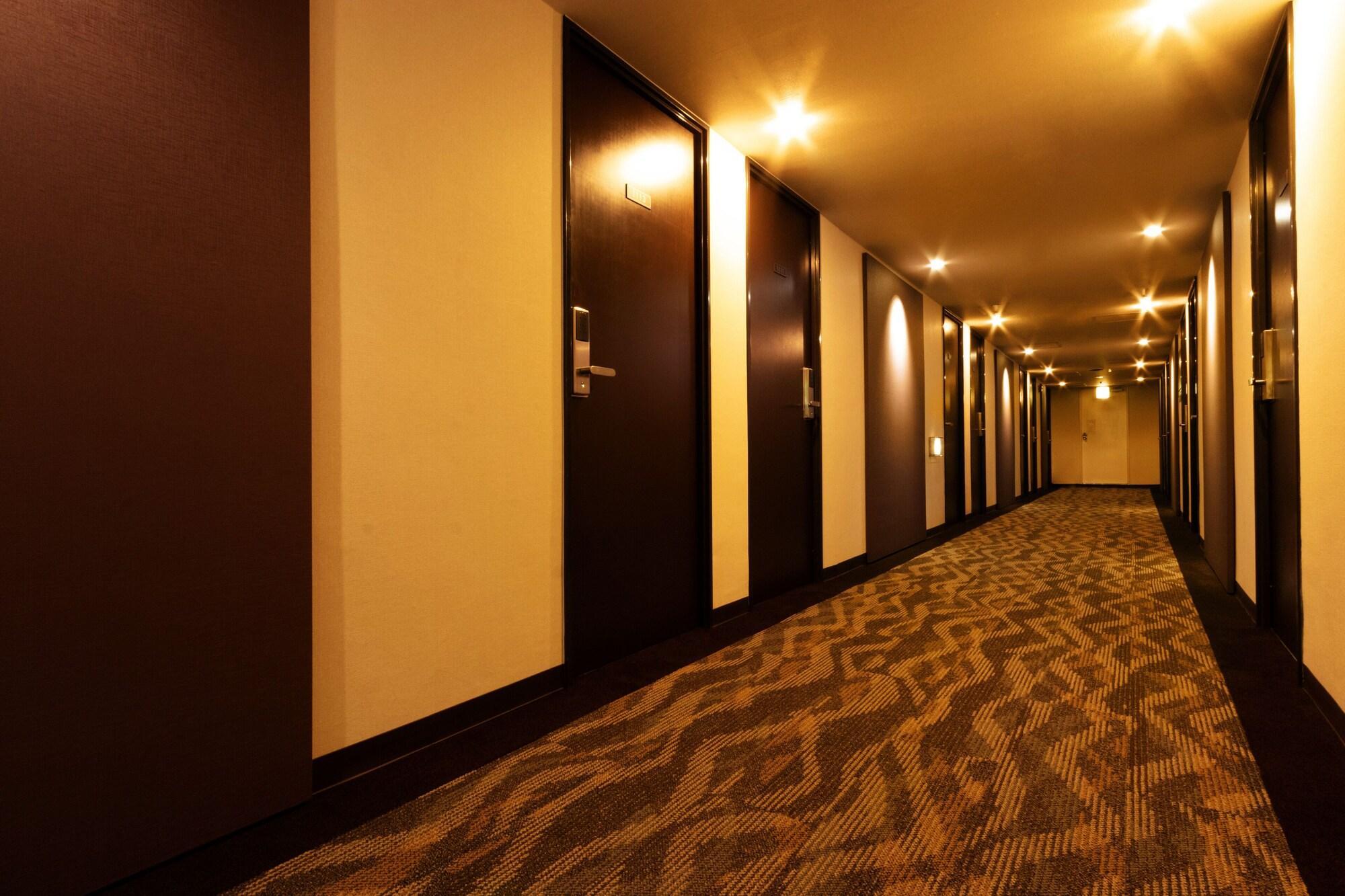 Toyo Hotel Fukuoka  Exterior photo