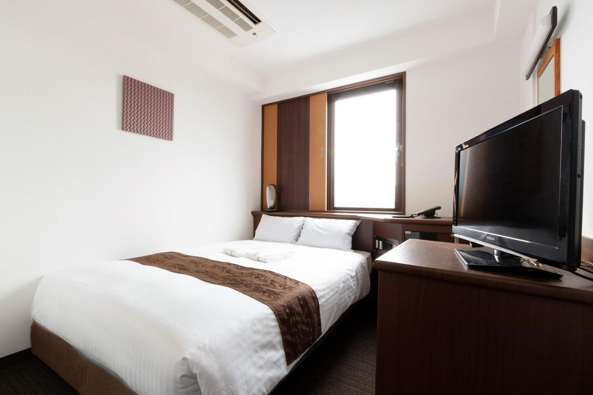 Toyo Hotel Fukuoka  Exterior photo
